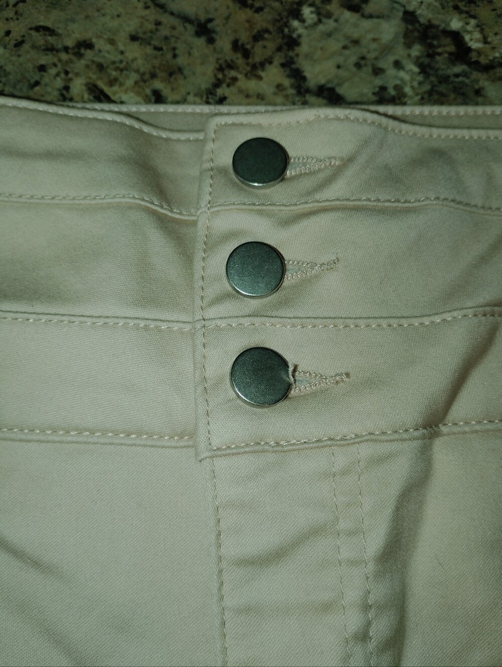Nwt 16 Women's Xhilaration Blush High-Rise Triple-Button Denim Shorts - Picture 2 of 6